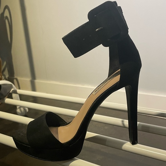 STEVE MADDEN Circuit Black Suede Leather Ankle Strap Heels - Picture 5 of 8